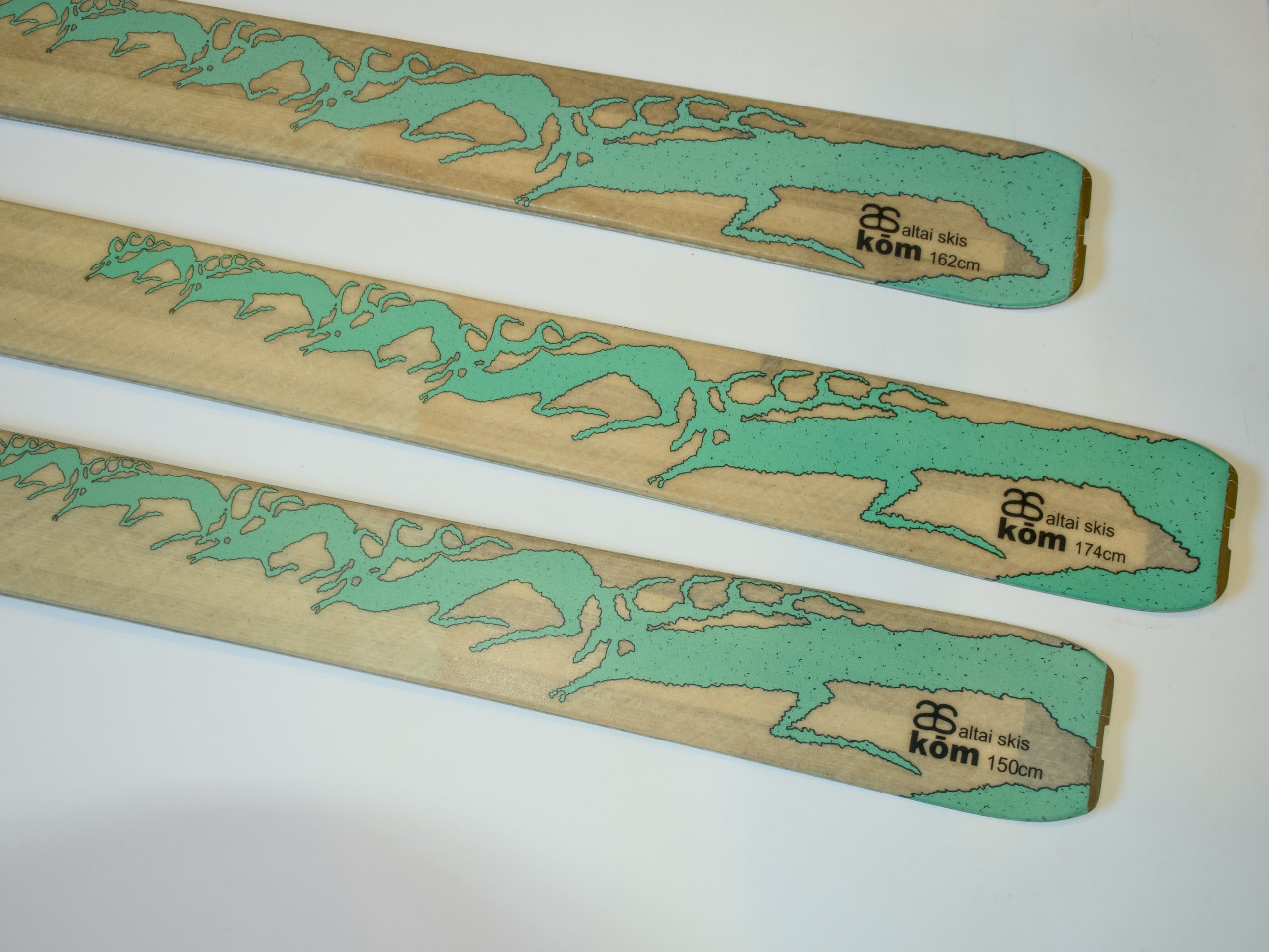 3Koms tails Kōm Ski - Image 9