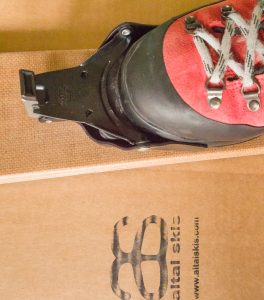 3 Pin Binding (75 mm) - includes Heel Kit 20220425 P1060488 264x300 1